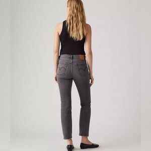 Levi’s wedgie straight‎ women's Jeans 26x28